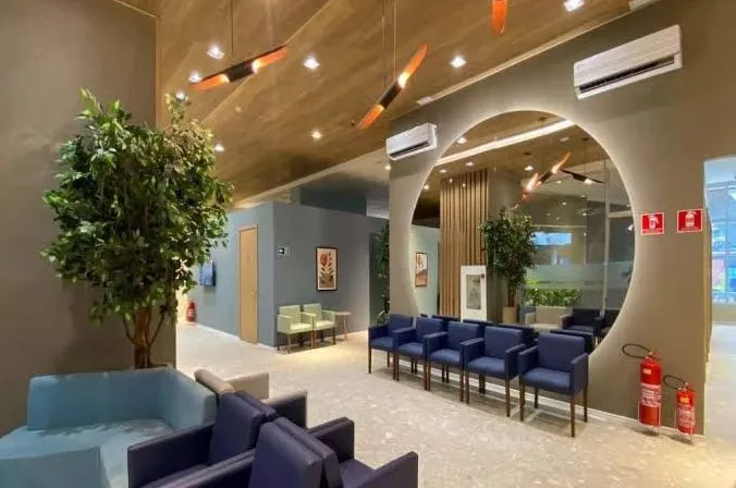 Clinic reception area — Rebouças